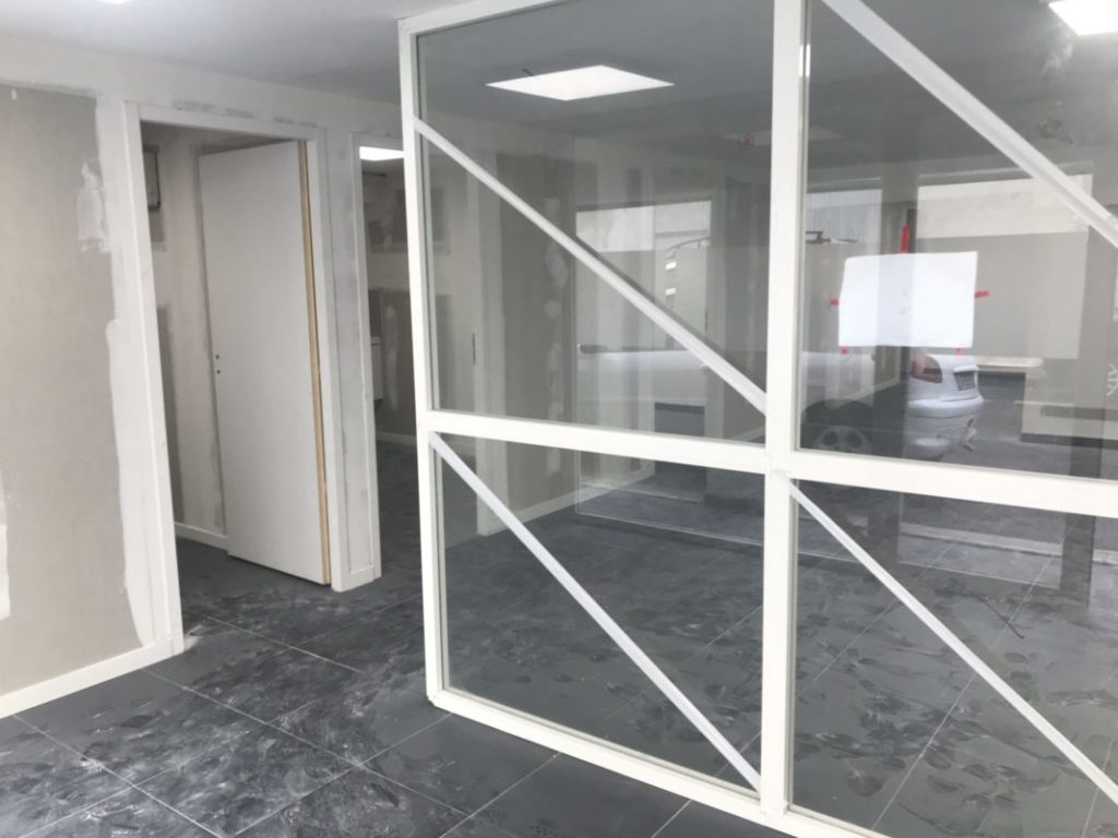 Entree cabinet de kine