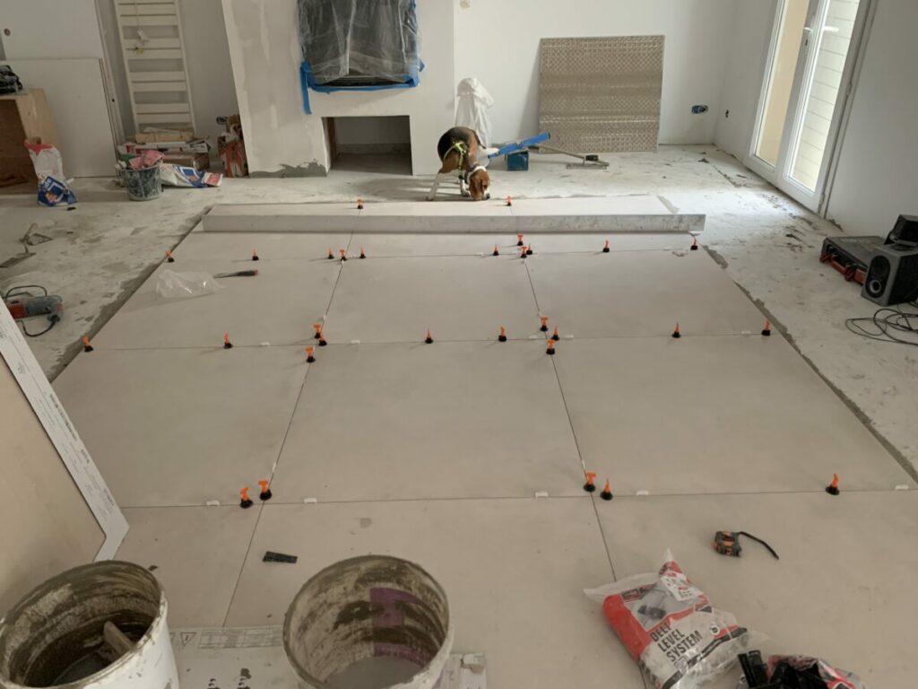 renovation des sols avec la pose d'un carrelage