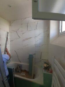 travaux de rénovation salle de bain 13012